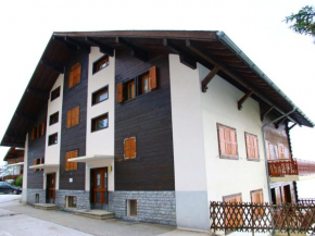 Apartment near Piste des Mayens ski-slope